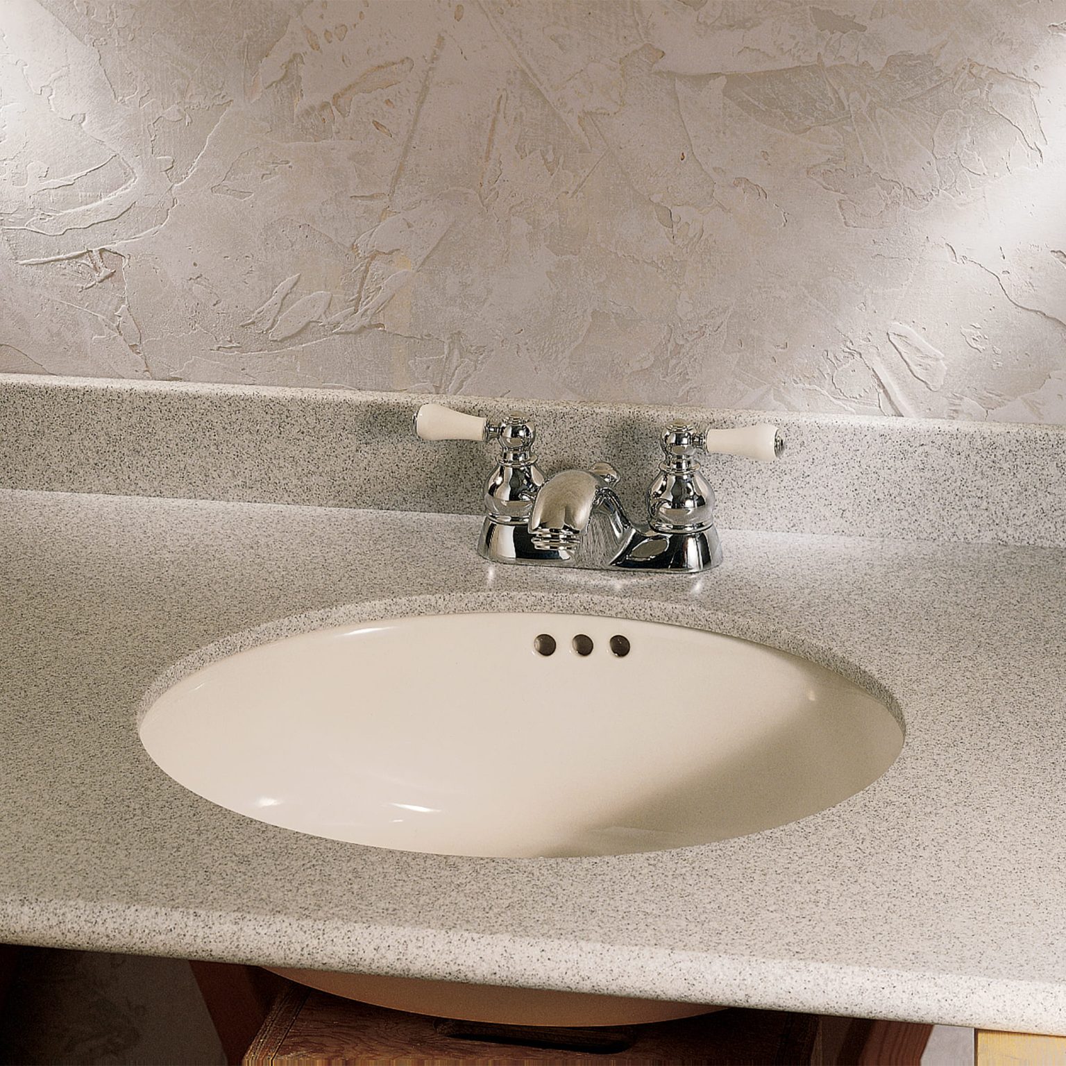 American Standard 0496.221.020 Ovalyn 19 Inch Undermount Lavatory Sink